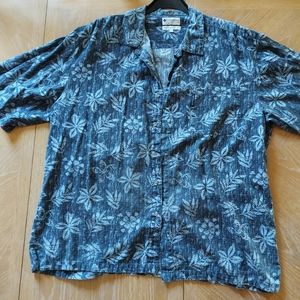 Men's button up Columbia shirts